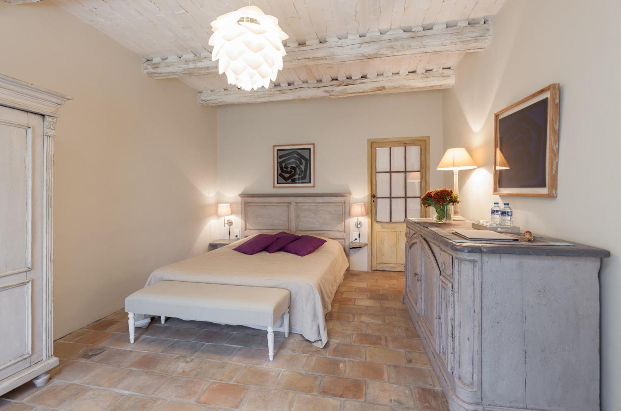Bed and Breakfast La Louviere Des Bruyeres Robion en Luberon Habitación foto